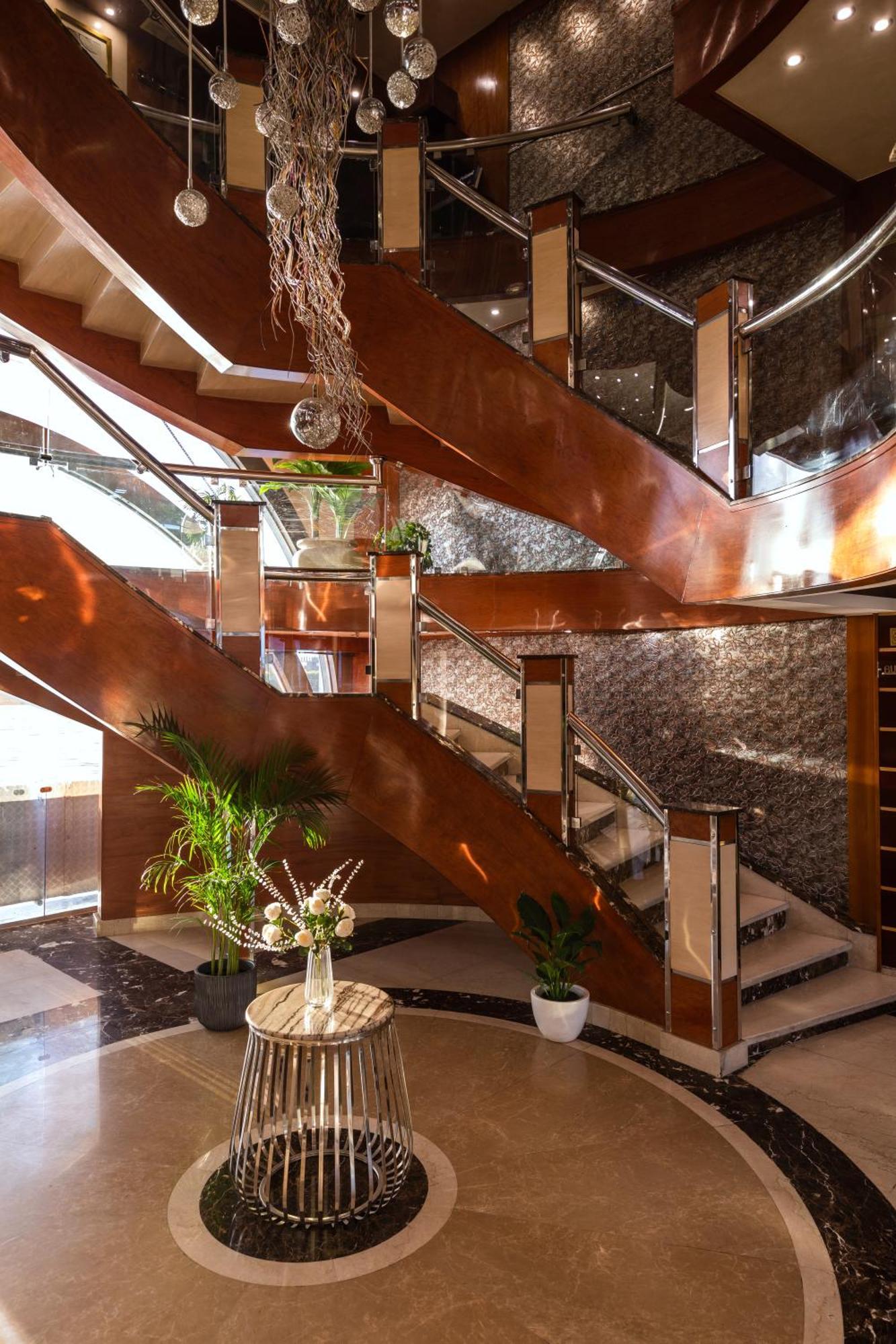 M/S Esmeralda Nile Cruise - 4 Or 7 Nights From Luxor Each Monday And 03 Nights From Aswan Each Friday Exterior foto